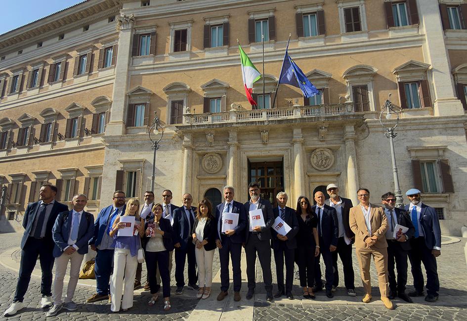 Conferenza Stampa Ciclovia Borghi Marche